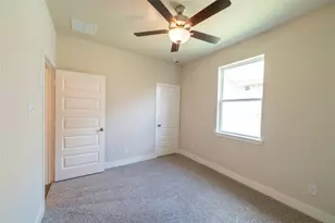 2051 Winepress Rd, Brenham, TX 77833 - Photo 10