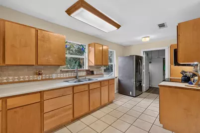 148 Hall Drive S, Montgomery, TX 77316 - Photo 22