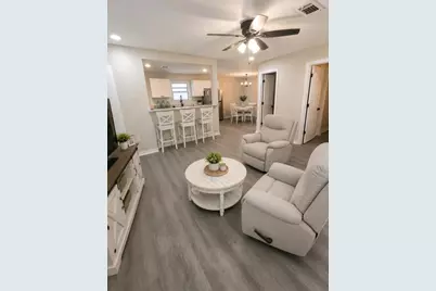 312 Lincoln Street, Wharton, TX 77488 - Photo 2