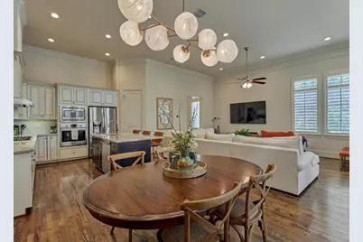 1340 W 25th Street, Houston, TX 77008 - Photo 10
