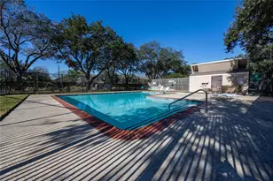 13852 Hollowgreen Dr, Houston, TX 77082 - Photo 26