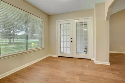 686 W Country Grove Circle, Pearland, TX 77584 - Photo 8