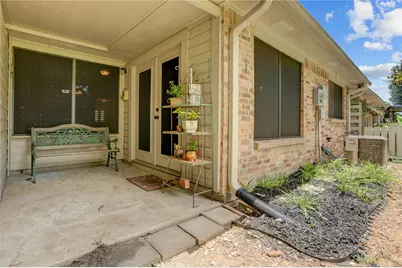 686 W Country Grove Circle, Pearland, TX 77584 - Photo 16