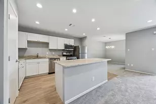 5005 Georgi Ln, Houston, TX 77092 - Photo 2