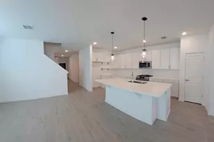 8430 Bay Oaks Dr, Baytown, TX 77523 - Photo 12