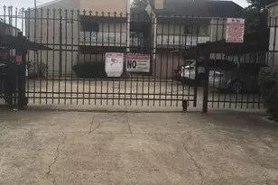 10203 Forum Park Dr, Houston, TX 77036 - Photo 6