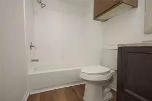 8100 Cambridge St, Houston, TX 77054 - Photo 22