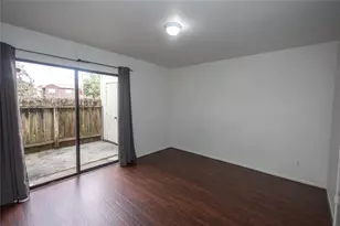 8100 Cambridge St, Houston, TX 77054 - Photo 14