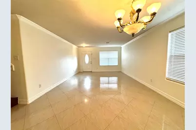 8831 Stratfield Lane, Houston, TX 77075 - Photo 2