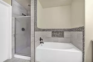 16107 Sheldon Ridge Way, Houston, TX 77044 - Photo 22