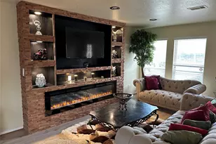 16107 Sheldon Ridge Way, Houston, TX 77044 - Photo 4