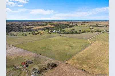 2523 Roitsch Road, Schulenburg, TX 78956 - Photo 10