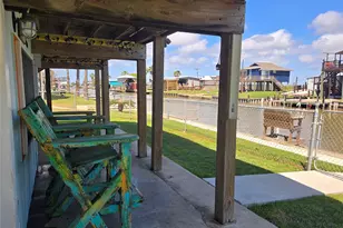 1163 County Rd 209, Sargent, TX 77414 - Photo 26