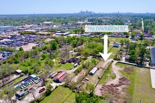 764 Davidson St, Houston, TX 77091 - Photo 1