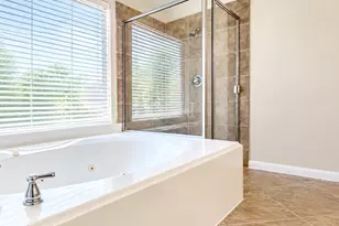15923 Maple Shores Dr, Houston, TX 77044 - Photo 24