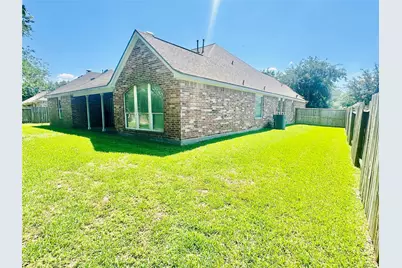15923 Maple Shores Drive, Houston, TX 77044 - Photo 18