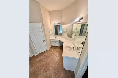 15923 Maple Shores Drive, Houston, TX 77044 - Photo 16