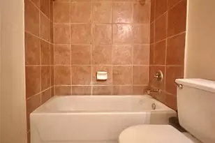 15923 Maple Shores Dr, Houston, TX 77044 - Photo 12