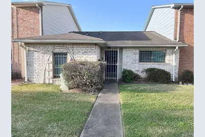 6439 S Briar Bayou Drive, Houston, TX 77072 - Photo 1