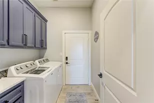 931 Angus Trail, Angleton, TX 77515 - Photo 24