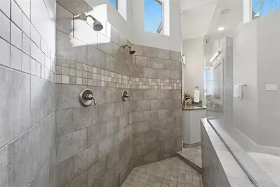 8802 Saxonwood Court, Richmond, TX 77469 - Photo 22