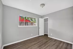9610 Foredale St, Houston, TX 77075 - Photo 18