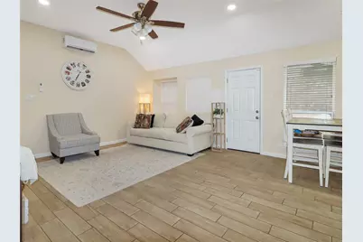 5622 Lycomb Drive, Houston, TX 77053 - Photo 4