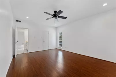 2100 Tanglewilde Street #330, Houston, TX 77063 - Photo 16