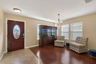 1918 Skipwood Dr, Missouri City, TX 77489 - Photo 4