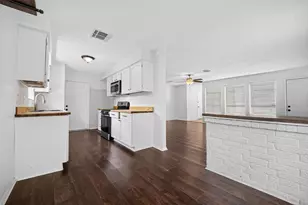 17742 Fife Ln, Webster, TX 77598 - Photo 16