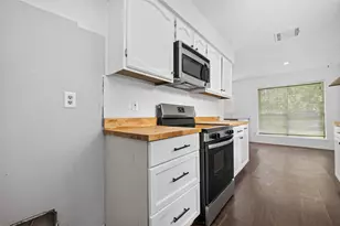 17742 Fife Ln, Webster, TX 77598 - Photo 20