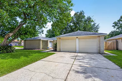17742 Fife Lane, Webster, TX 77598 - Photo 4
