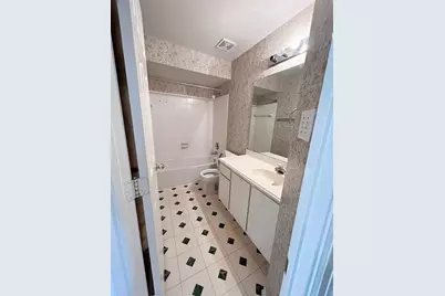 815 Featherbrook Court, Sugar Land, TX 77479 - Photo 14