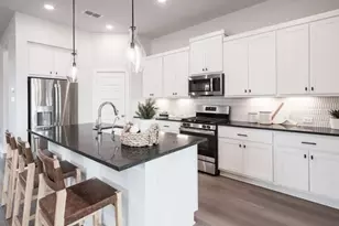 5201 Enchanted Pne Ct, Spring, TX 77386 - Photo 2