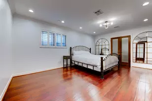 10007 Cedar Creek Dr, Houston, TX 77042 - Photo 18