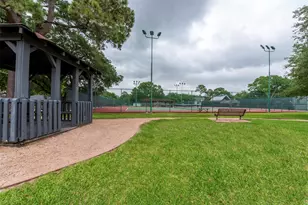 10007 Cedar Creek Dr, Houston, TX 77042 - Photo 30