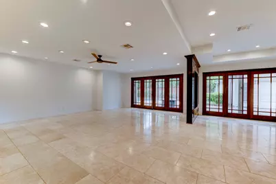 10007 Cedar Creek Drive, Houston, TX 77042 - Photo 8