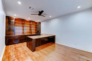 10007 Cedar Creek Dr, Houston, TX 77042 - Photo 20