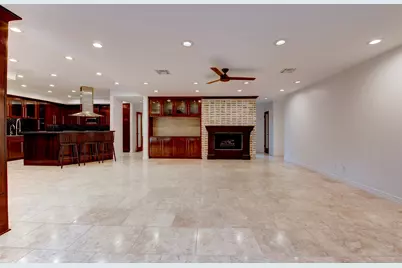 10007 Cedar Creek Drive, Houston, TX 77042 - Photo 14