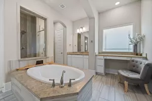 17011 Burke Lake Ln, Houston, TX 77044 - Photo 22