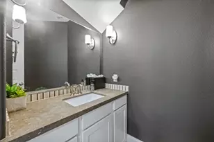 17011 Burke Lake Ln, Houston, TX 77044 - Photo 8