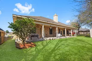 9292 Deepwater Dr, Montgomery, TX 77356 - Photo 32