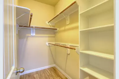 3213 Buttercup Drive, Texas City, TX 77591 - Photo 8