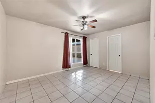 10519 Pleasanton Dr, Houston, TX 77038 - Photo 16