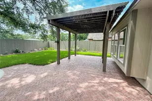 205 Peppermint Dr, Lake Jackson, TX 77566 - Photo 34