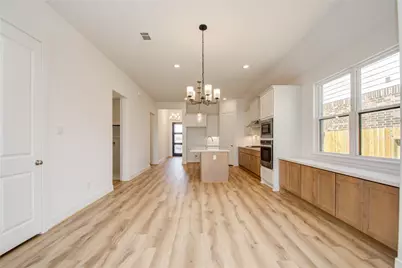 24554 Carleton Lake Lane, Tomball, TX 77375 - Photo 14