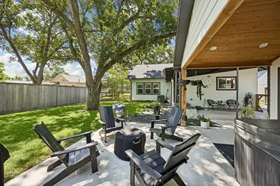705 4th Street, Sealy, TX 77474 - Photo 22