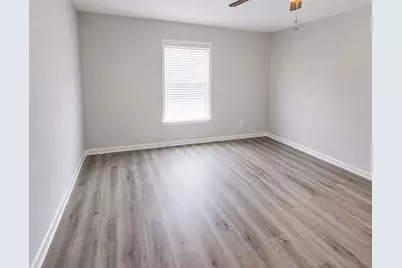 325 Old Course Drive, Friendswood, TX 77546 - Photo 8