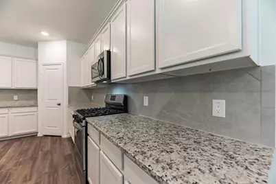 6016 Heritage Creek Lane, Conroe, TX 77304 - Photo 14