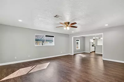 4034 Caplin Street, Houston, TX 77026 - Photo 10